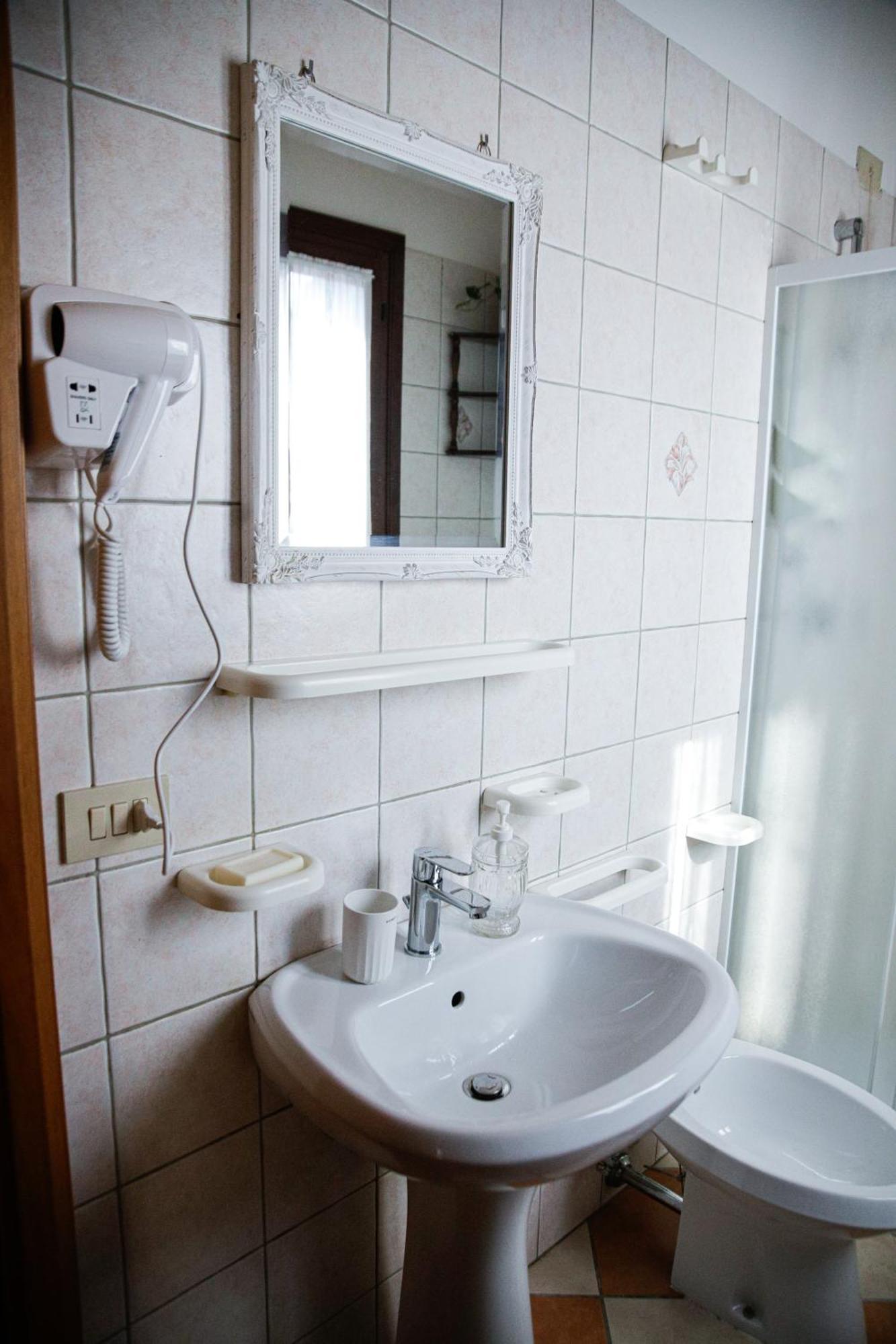 Floreal House - Classic Style Apartment