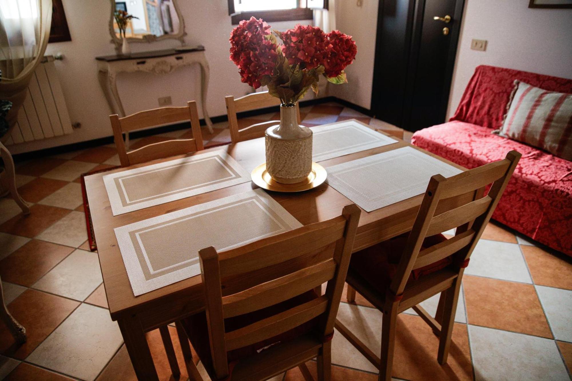 Apartment Floreal House - Classic Style Rovigo